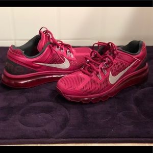 Nike Women’s Tennis Shoes